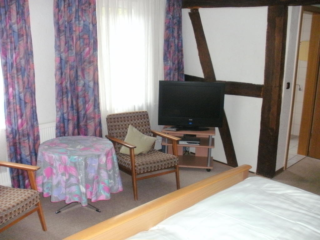 Landhotel Zum Schiff Laurenburg Pokoj fotografie