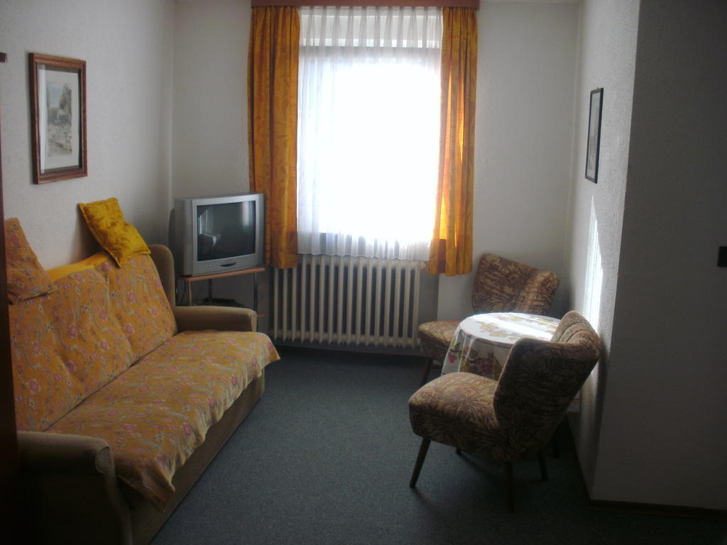 Landhotel Zum Schiff Laurenburg Pokoj fotografie